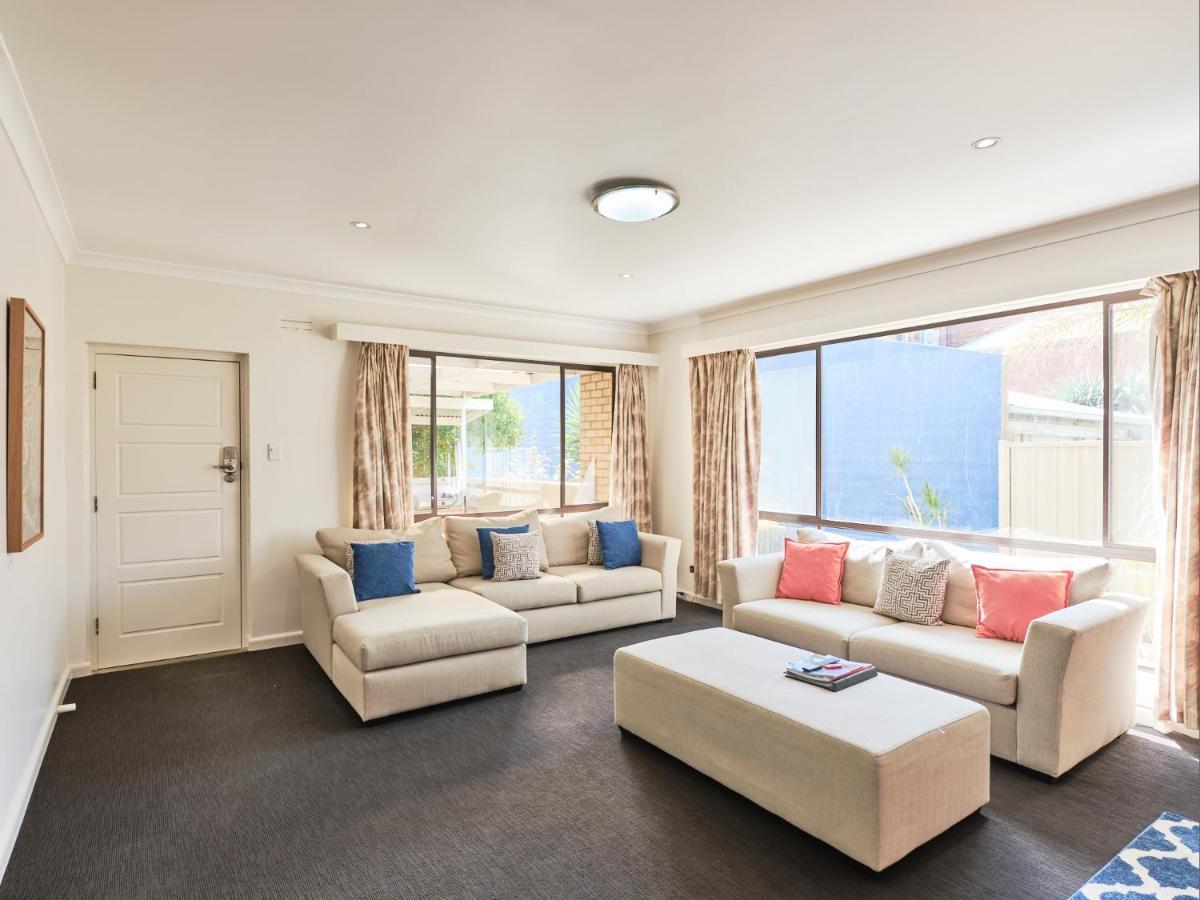 Skymirror Villa Sea Lake Dış mekan fotoğraf